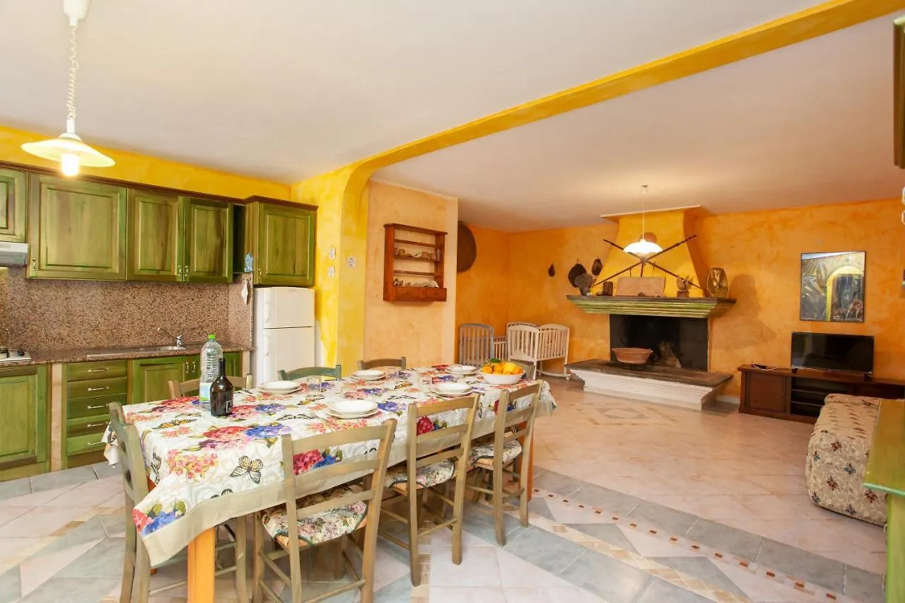 Appartamento Oleandro Cala Liberotto Apartment